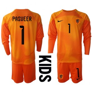 Holland Remko Pasveer #1 Målmand Replika Babytøj Udebanesæt Børn VM 2022 Langærmet (+ Korte bukser)